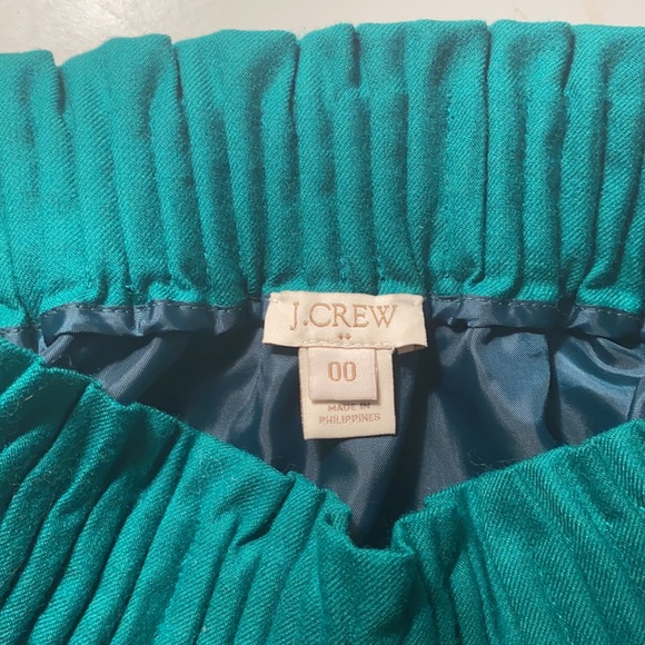 J.Crew W's dark green mini-skirt, size 00 - Picture 2 of 2